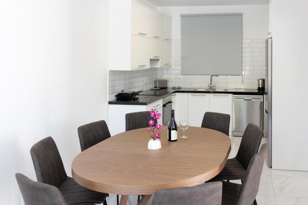 Cosy Paphos Villa - By Imh Travel & Tours Екстер'єр фото