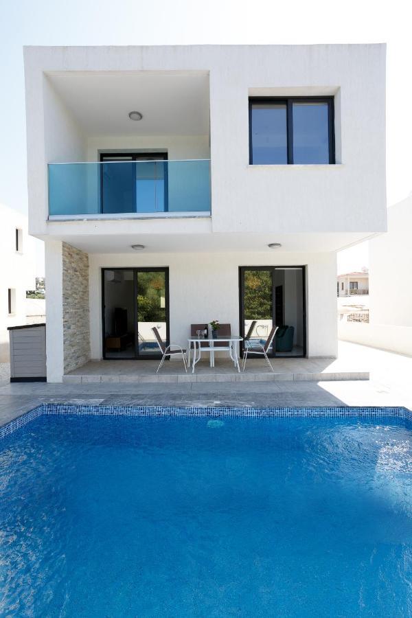 Cosy Paphos Villa - By Imh Travel & Tours Екстер'єр фото